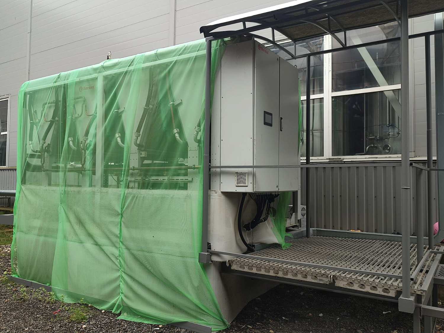 Моноблочный чиллер Thermex Energy TMS с фрикулингом на молочном заводе